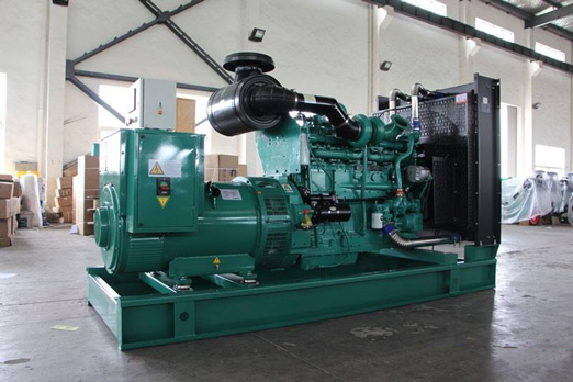 白水320kw康明斯柴油发电车出租组图片 白水320kw康明斯柴油发电车出租组图片